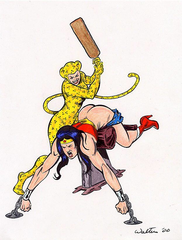 Wonder Woman paddled by the Cheetah
